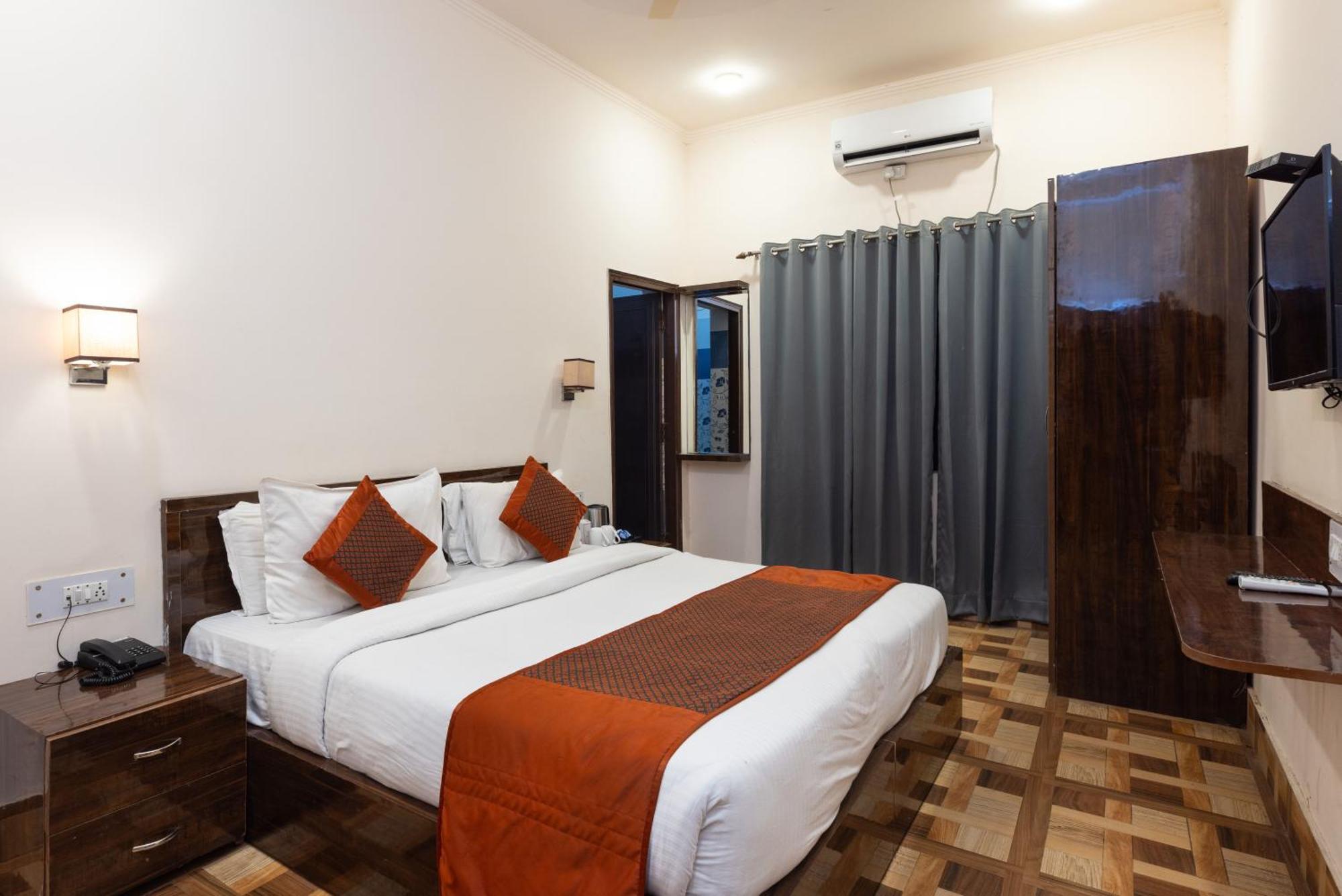 Indira Nikunj Rubystone Exotic Hotel Rishīkesh Exterior foto