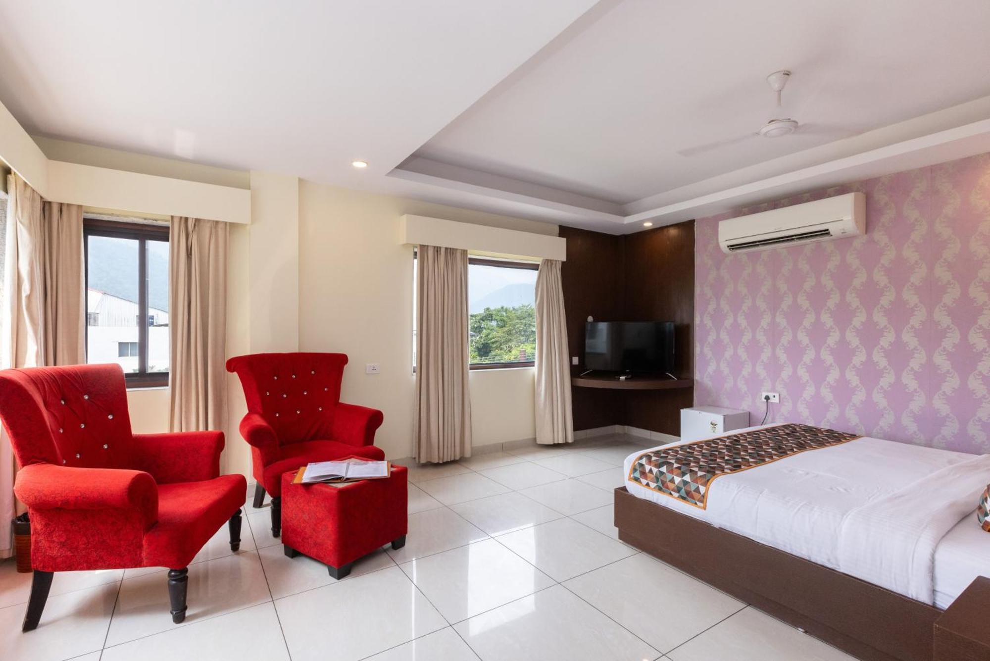 Indira Nikunj Rubystone Exotic Hotel Rishīkesh Exterior foto