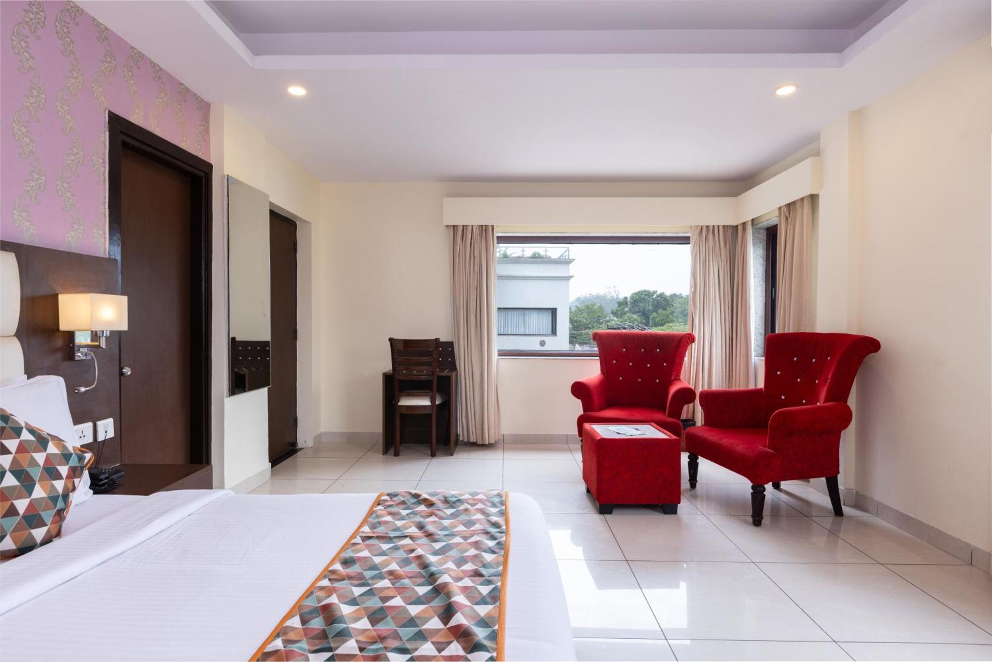 Indira Nikunj Rubystone Exotic Hotel Rishīkesh Exterior foto
